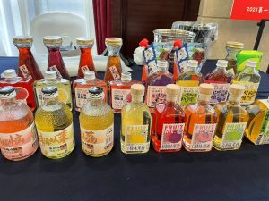 果酒成为酒业新蓝海，业内预计今年规模可能超过葡萄酒最近几年果酒市场迎来爆发式增长，近五年年复合增长率超过20%。  0 昨天 22:52